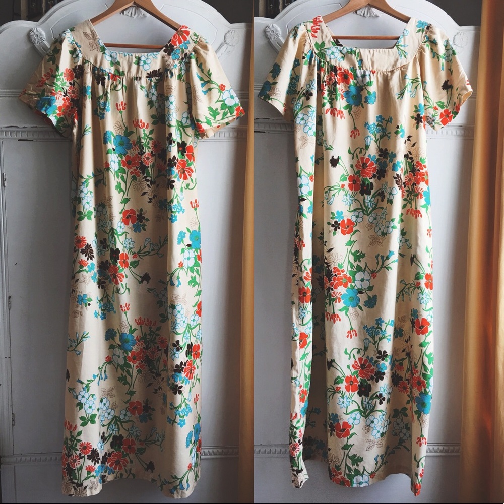 Gorgeous Vintage Floral Dress Caftan